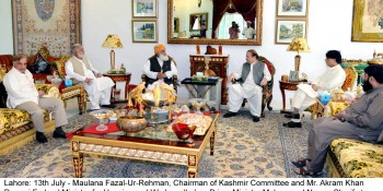 Kashmir leadership looking to Pakistan in difficult times: Fazl
