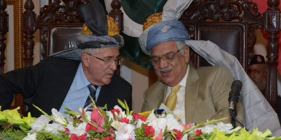 Governor KP and Romanian Envoy