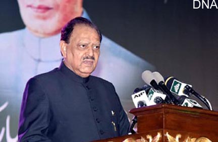 President urges for strong democracy