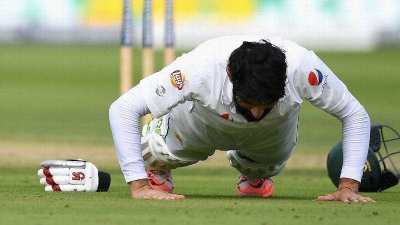 Push-ups were a tribute to the army, Misbah responds criticism