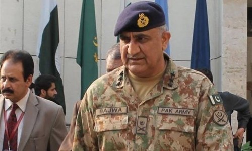 A day after General Qamar Bajwa’s appointment as Pakistan’s new army chief, DG ISPR Lt General Asim Saleem Bajwa has clarified on Sunday that the new Chief of Army Staff (COAS) has no presence on social media.