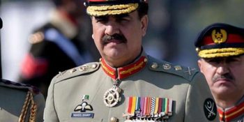 Army Chief lauds improvement in security situation in Karachi