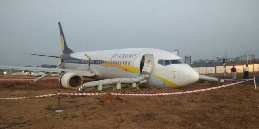 Indian passenger plane skids off runway, injuring 15