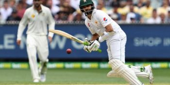 Rain returns as Pakistan cross 300