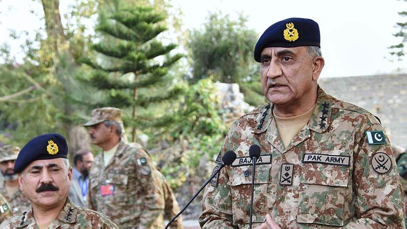 COAS, General Bajwa, addresses officers of Rawalpindi Garrison at GHQ