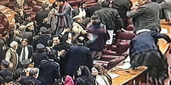 NA session turns chaotic as scuffle breaks between opposition, govt benches