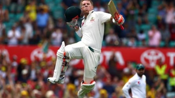 Warner's quickfire ton gives Australia perfect start in third test