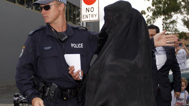 Austria to ban face veil in public places