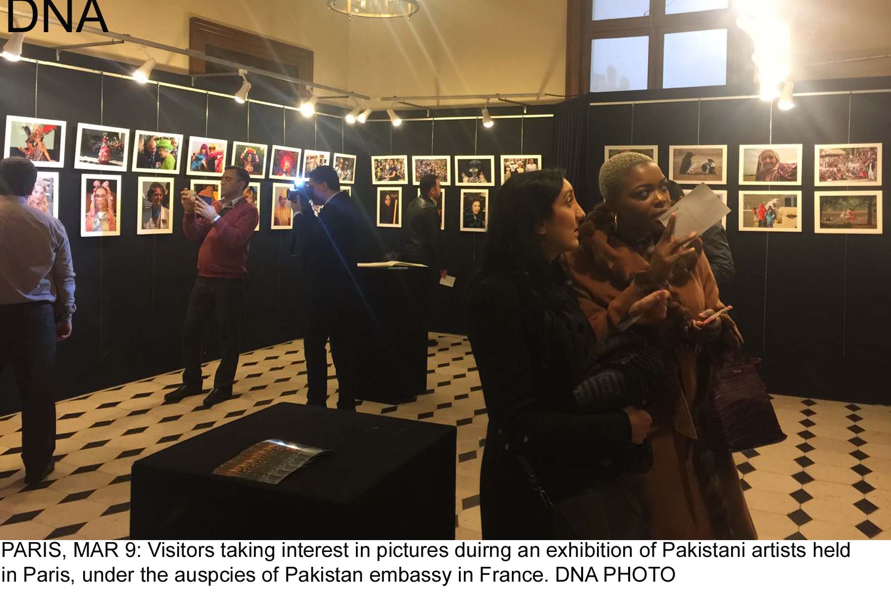 Photographic exhibition of Pakistani artists in Paris - DNA News Agency