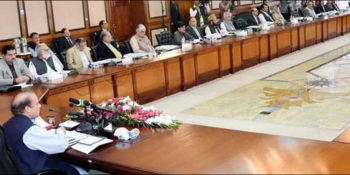 ISLAMABAD: The Federal Cabinet on Wednesday approved new Hajj Policy 2017 while also lifted a ban on new gas connections across the country, ARY News reported. The cabinet meeting was chaired by Prime Minister Nawaz Sharif. The premier also directed the Ministry of Religious Affairs to fully facilitate the pilgrims. He also asked the ministry to review the Hajj expenditures and present them before the next cabinet meeting. Meanwhile, approving Board of Investment (BOI)’s summary, the cabinet lifted a countrywide moratorium on new gas connections. The new connections would ensure gas supply to domestic, commercial and industrial consumers. Execution of Gas Development Schemes during the present Government also approved. On Monday, BOI chairman Miftah Ismail had announced that the ban on new industrial gas connections was expected to be lifted as the investment board has sent a summary in this regard for approval of the prime minister. Last month, the chief minister Sindh Syed Murad Ali Shah had written a letter to the premier and lodged his complaint over the discriminatory policy of the federal government by stating that his province was being neglected and economically suffering due to ban on new gas connections.