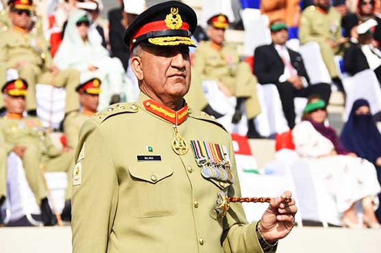 RAWALPINDI (Web Desk) - Chief of Army Staff (COAS) General Qamar Bajwa on Thursday has said that faceless and nameless hostile forces are polluting mind of youth through social media. Addressing a seminar in Rawalpindi, army chief said Raad-ul-Fasaad is just the beginning of a new phase. He said that fight has to be carried on by all organs of the state and its people. He said that security threats have been diminished resulting into a congenial environment for development activities. He said youth is Pakistan’s investment in future. General Qamar Bajwa said that Pakistan Army is only army in the world that has defeated terrorism of this scale.