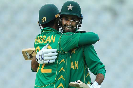 LONDON, MAY 28 (DNA) - A new wonder boy, Fahim Ashraf came out of nowhere and helped Pakistan chasing down a mammoth target of 342 runs in a warm-match ahead of the Champions Trophy 2017. At one stage, Pakistan team seemed to have lost the plot as they were 249 for the loss of 8 wickets in the forty third over. A blistering knock of 64 runs on 30 balls by Fahim Ashraf that included four sixes and four boundaries, helped Pakistan pulled off one of the most thrilling chases in modern cricket. Meanwhile, proper support was given by Hasan Ali at the other hand as he also scored 27 runs off 15 balls that also included a huge six. Earlier, Bangladesh won the toss and elected to bat first at Edgbaston in a warm-up match prior to the mega event. A superb knock of 102 that included four towering sixes and nine boundaries made things really nightmarish for the bowling side in warm-up as Bangladesh register 341 in the allotted fifty overs. Moreover, proper support was also provided by Imrul Kayes and Mushfiqur Rahim by scoring 61 and 46 respectively to help their side in putting a mammoth total on the board. Junaid proved expensive however was able to get four wickets in the match. Hasan Ali and Shadab Khan also took two wickets each. In reply, Pakistan lost two quick wickets as former skipper Azhar Ali and Babar Azam were back in the pavilion with just 19 runs on the board. Ahmed Shehzad fell to Shakib Al Hasan for 44 afterwards. Pakistan lost wickets in quick succession and match seemed to be slipping out of their hands when Fahim Ashraf came to the rescue and pulled off one of the terrific knocks in chasing down 342 runs. Bangladeshi bowlers were in awe as they had no reply to the lusting hitting of the new players who scored the fastest knock just at the right time. Pakistan successfully chase down 342 runs with the loss of eight wickets with three balls to spare. Shoaib Malik scored 72 and Hafeez 49 to gave the bottom line an opportunity to chase a classic thriller. Before the match, Green Shirts conducted practice session at Edgbaston where batting and bowling combinations were tested. The team trained hard before the practice match, and new kit for Champions Trophy was also revealed. Pakistan skipper Sarfraz Ahmed is hopeful for success in the warm-up match as well as in the main event. Pakistan are ranked last out of the eight teams that are participating in Champions Trophy. Bangladesh are two positions above Pakistan, occupying sixth spot.