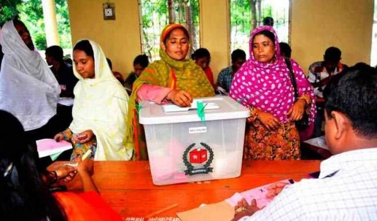 Bangladesh goes to the polls under tight security