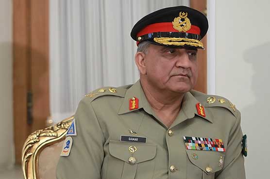 COAS Gen. Bajwa visits Army Air Defence Centre Karachi