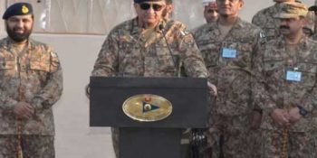 COAS lauds morale of troops during Gadra Sector visit