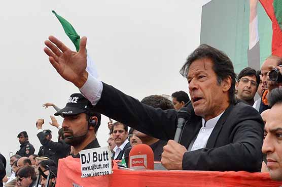 Democracy isn't in danger but big dacoits are: PM Imran