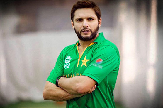Pakistan need to fight hard with ball, says Afridi