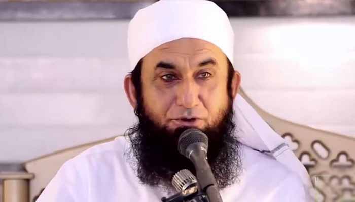 YouTube awards Maulana Tariq Jameel Golden Play Button