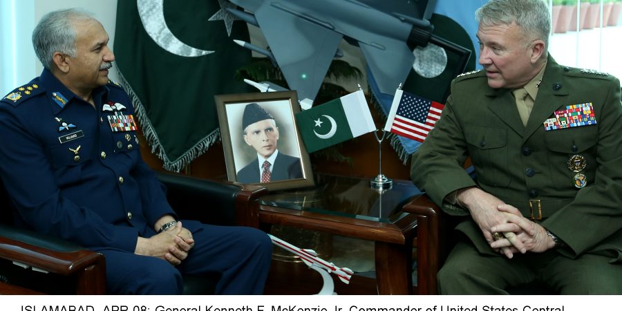 Commander U.S CENTCOM calls on air chief