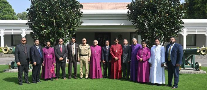 COAS emphasizes interfaith harmony and tolerance in meeting with Christian delegation