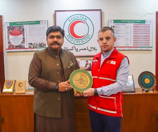Turkish, Pakistan Red Crescents strengthen humanitarian ties