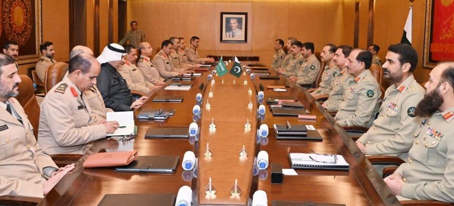 Saudi-Pakistani military discuss ongoing Middle East conflict