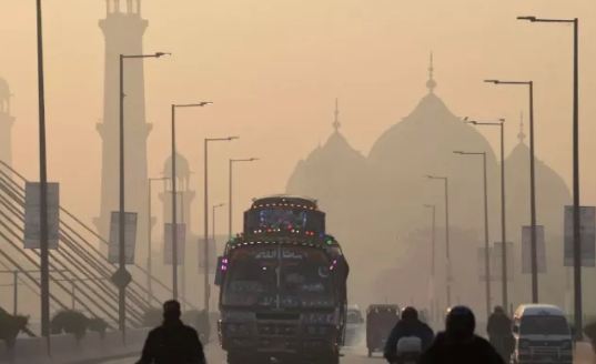 Lahore again remained on top of the world’s most polluted cities