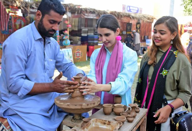 Lok Mela showcases the artistry of over 400 Pakistani artisans