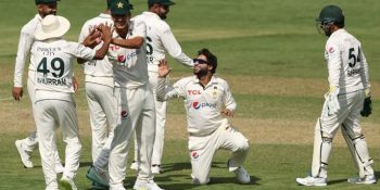 Pak vs Aus PM XI: Pakistan bowlers struggle during third day