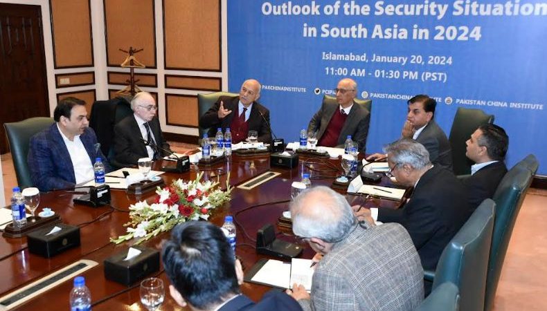 Pak-China Institute hosts dialogue on "outlook on South Asia Security"