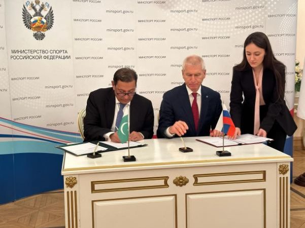 Pakistan, Russia ink MoU on physical culture and sports cooperation