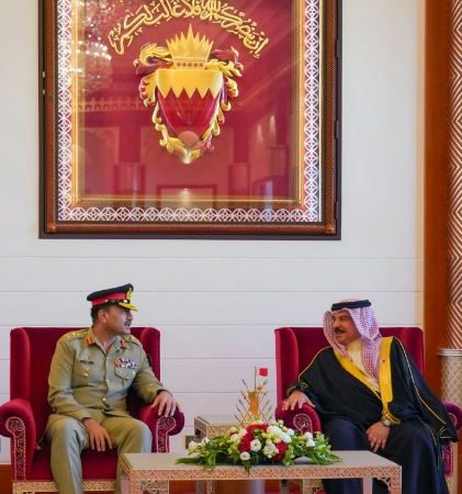 COAS Asim Munir strengthens bilateral ties with Bahrain in official visit