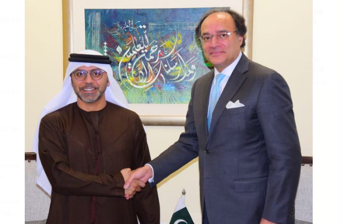 Minister Aurangzeb, UAE Ambassador hold talks on investment and privatization