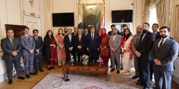 Pakistan High Commission officers in London advised to attract investments by foreign minister