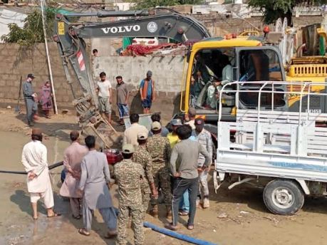 PN deploys helicopters in flood affected areas of Gwadar