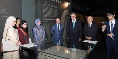 Ambassador Khalil Hashmi attends closing ceremony of Gandhara Art Exhibition