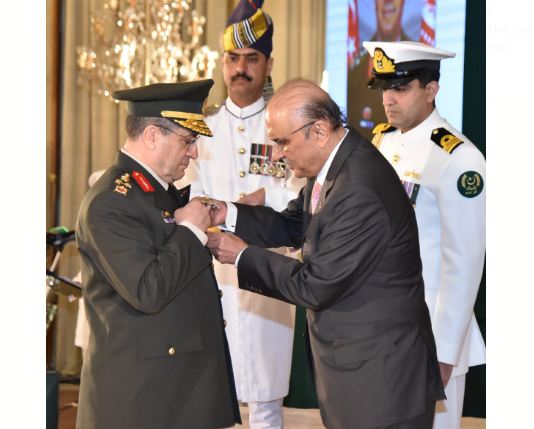 President confers Nishan-i-Imtiaz (Military) upon Commander of Turkish Land Forces