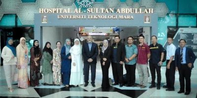 COMSTECH distinguished scholar visits Malaysia
