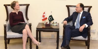 Canadian HC meets Minister for Finance & Revenue Muhammad Aurangzeb