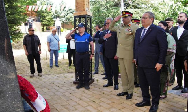 Gen. Sahir Shamshad Mirza awarded 'Legion of Merit' in Turkiye for meritorious service