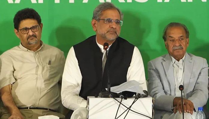 'Tainted politicians will not be part of Awaam Pakistan': Khaqan Abbasi, Miftah Ismail launch new party