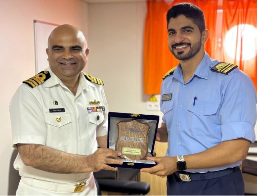 PN Ship Hunain visits Oman, participates in bilateral exercise