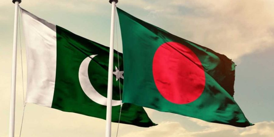 Pakistan, Bangladesh strengthen ties during OIC CFM meeting