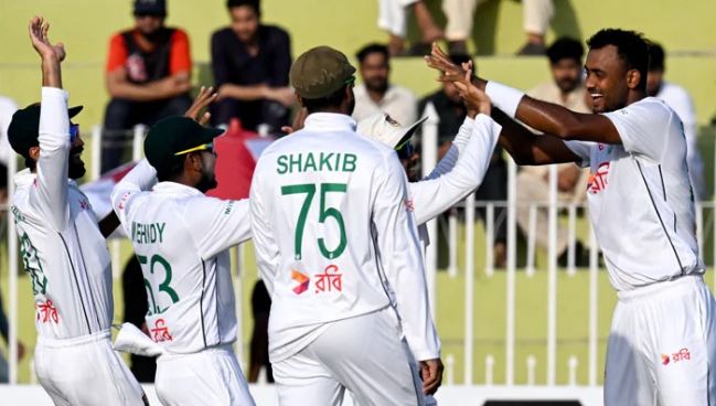 BREAKING: Bangladesh humiliate Pakistan cricket team: win first test by 10 wickets