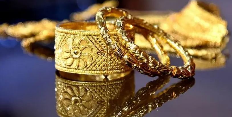 Gold rates continues to plunge in Pakistan