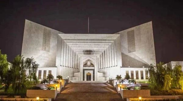 Reserved seats case: SC says ECP's clarification plea 'contrived device, dilatory tactics'