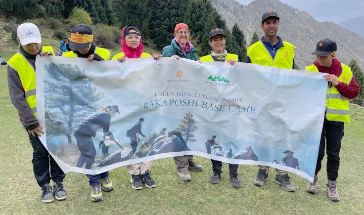 Renowned climbers take part in Rakaposhi cleanliness drive