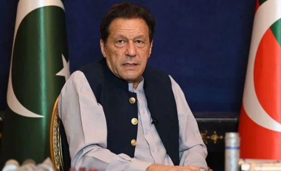 Musharraf, Zia's martial laws better than incumbent democratic setup: Imran Khan