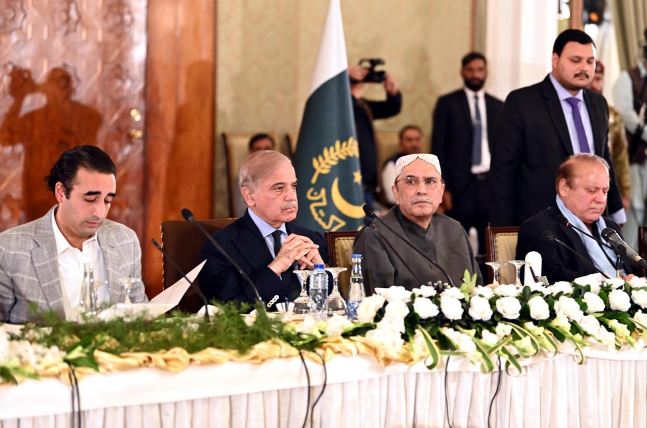 Govt holds multi-party conference on Palestine issue sans PTI