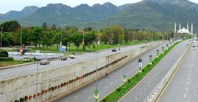 CDA Chairman reviews beautification drive ahead of SCO Summit in Islamabad